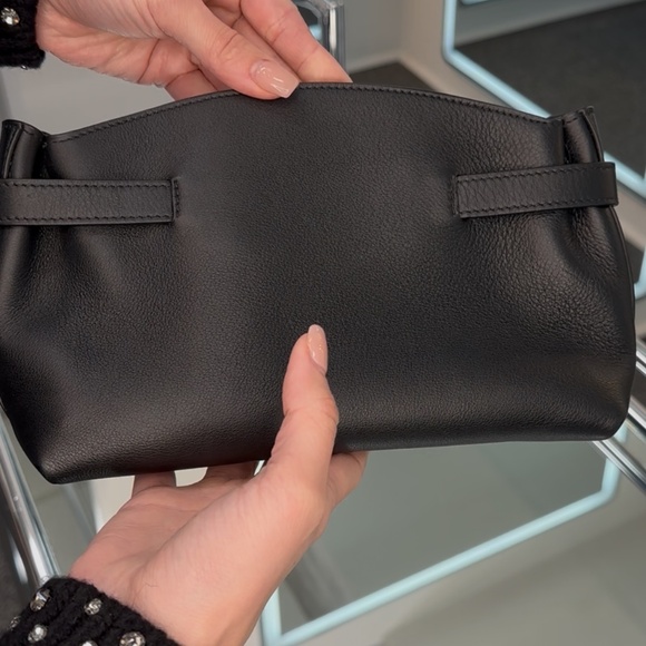 Salvatore Ferragamo Crossbody Bag - Picture 10 of 11